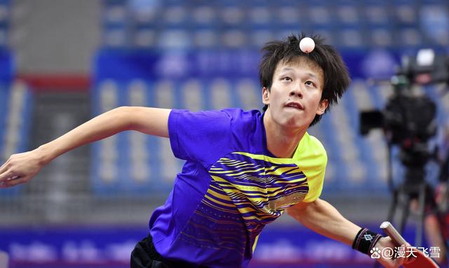 包含出色发挥首场状态出色，勇士观众沸腾！，蒂姆重返赛场再创辉煌时刻的词条