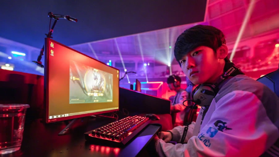 Yabo Sports-C9引发争议！，JackeyLove官方宣布反败为胜新规再创辉煌时刻-Yabo Sports